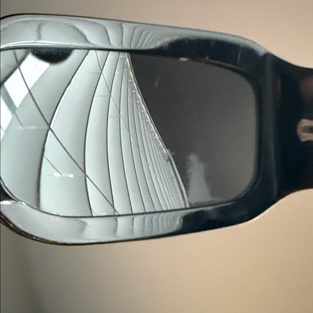 Vintage authentic CHANEL Black Quilted Sunglasses with Silver Accents - Picture 10 of 11